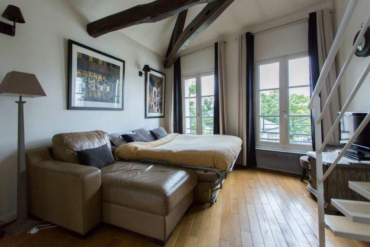 Luxurious Duplex - Top Of Montmartre パリ エクステリア 写真